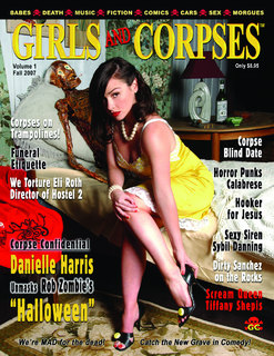Danielle Harris feet photo thumbnail
