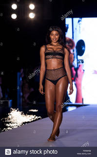 Danielle Herrington feet photo 6