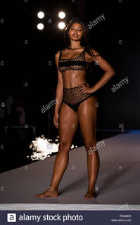 Danielle Herrington feet photo 5