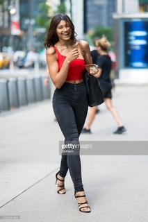 Danielle Herrington feet photo 6