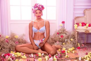 Danielle Herrington feet photo 5