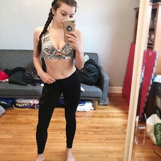 Danielle Kelly feet photo 8