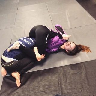 Danielle Kelly feet photo 3