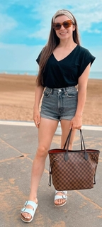 Danielle Kelly feet photo 14