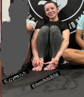 Danielle Kelly feet photo 17