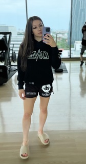 Danielle Kelly feet photo 16