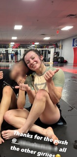Danielle Kelly feet photo 11