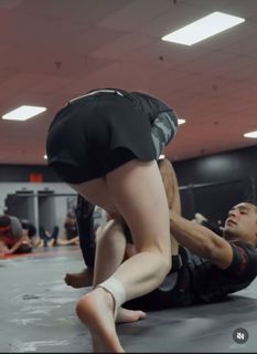 Danielle Kelly feet photo 14