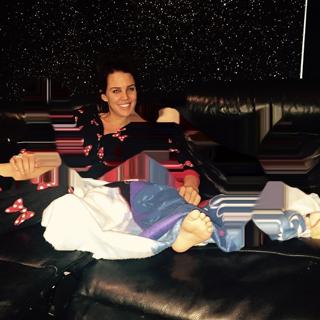Danielle Lloyd feet photo thumbnail
