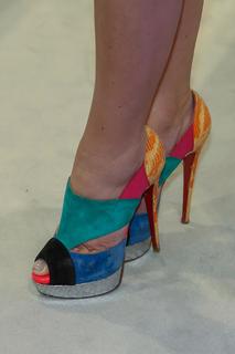 Danielle Lloyd feet photo thumbnail