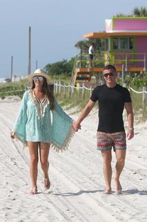Danielle Lloyd feet photo thumbnail