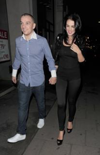 Danielle Lloyd feet photo thumbnail