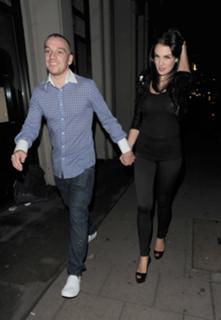 Danielle Lloyd feet photo thumbnail