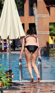 Danielle Lloyd feet photo thumbnail