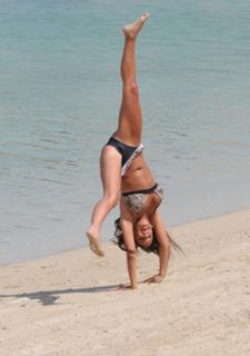 Danielle Lloyd feet photo thumbnail