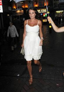 Danielle Lloyd feet photo thumbnail