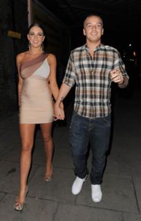 Danielle Lloyd feet photo thumbnail