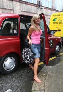 Danielle Lloyd feet photo thumbnail