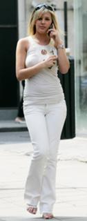 Danielle Lloyd feet photo thumbnail