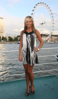 Danielle Lloyd feet photo thumbnail