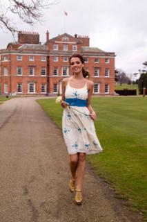 Danielle Lloyd feet photo thumbnail