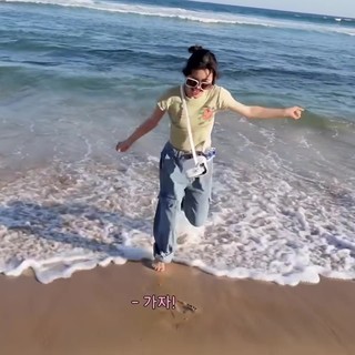 Danielle Marsh feet photo 17