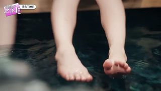 Danielle Marsh feet photo 18