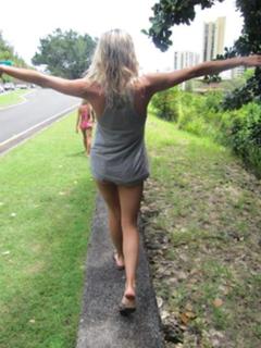 Danielle Mathers feet photo 17
