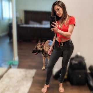 Danielle Mathers feet photo 6