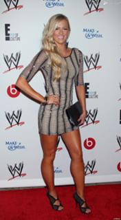 Danielle Moinet feet photo thumbnail