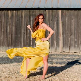 Danielle Moinet feet photo thumbnail