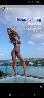 Danielle Moinet feet photo thumbnail