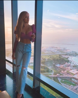 Danielle Moinet feet photo thumbnail