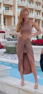 Danielle Moinet feet photo thumbnail