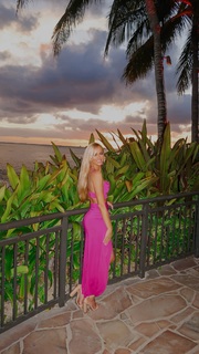 Danielle Moinet feet photo thumbnail