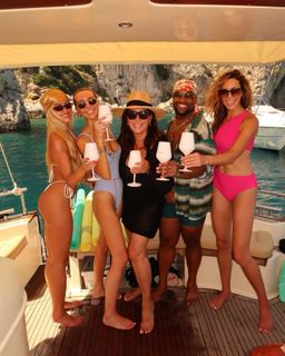 Danielle Moinet feet photo thumbnail