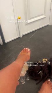 Danielle Moinet feet photo 2