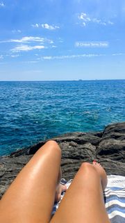 Danielle Moinet feet photo 6