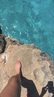 Danielle Moinet feet photo 3