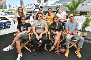 Danielle Nicolet feet photo thumbnail