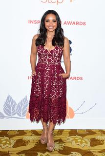 Danielle Nicolet feet photo thumbnail