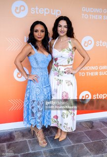 Danielle Nicolet feet photo thumbnail