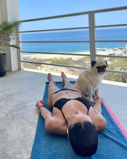 Danielle Nicolet feet photo thumbnail