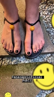 Danielle Noce feet photo 6