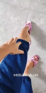Danielle Noce feet photo 3