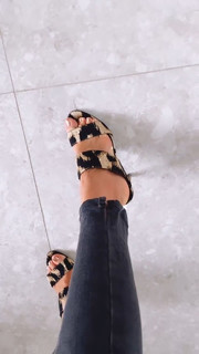 Danielle Noce feet photo 7
