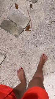 Danielle Noce feet photo 14