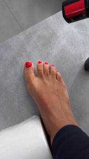 Danielle Noce feet photo 5