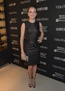 Danielle Panabaker feet photo thumbnail