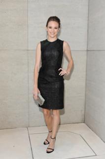 Danielle Panabaker feet photo thumbnail